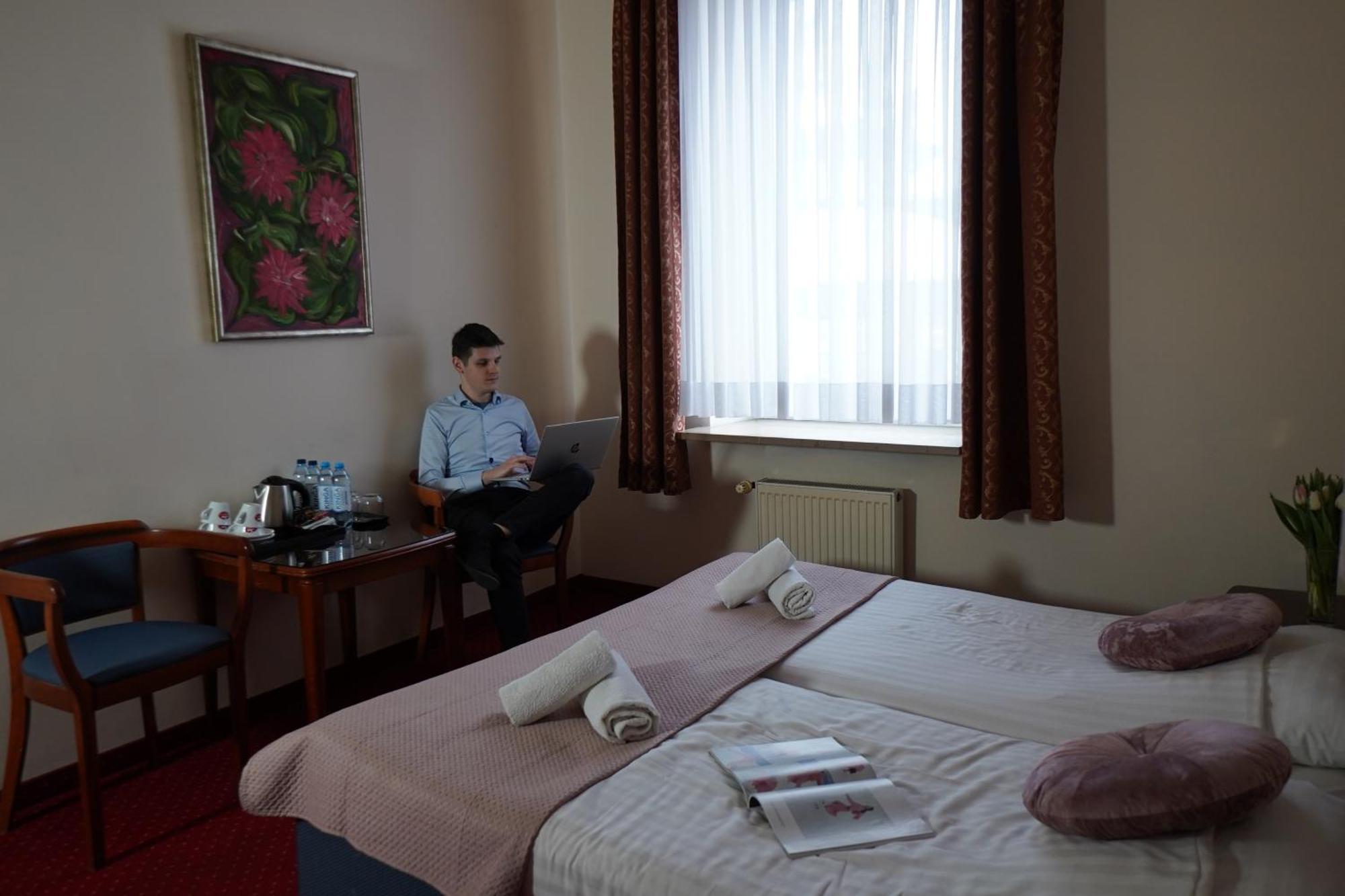 Hotel Sonex Czestochowa Exterior photo